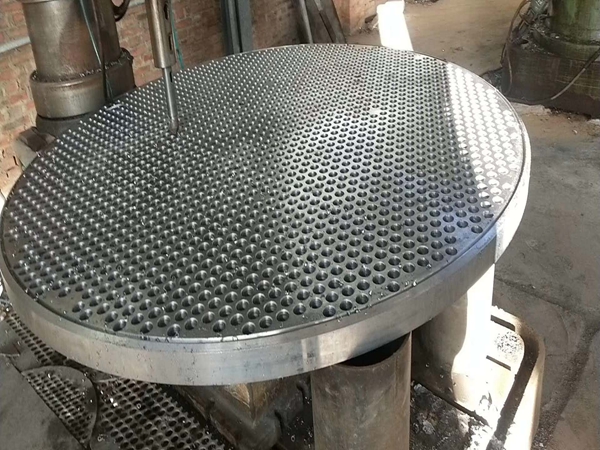 管板