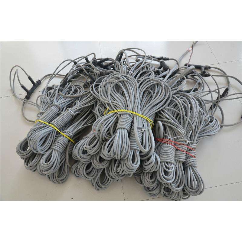 硅橡膠發熱電纜