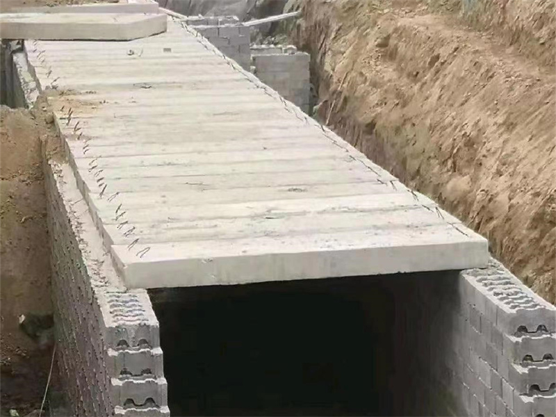 混凝土盖板