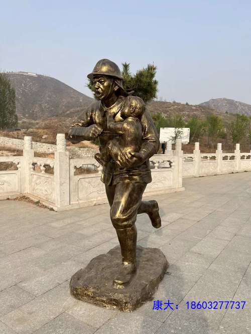 铸铜军人雕塑定制红色文化革命战士雕塑大型玻璃钢仿铜伟人铜雕