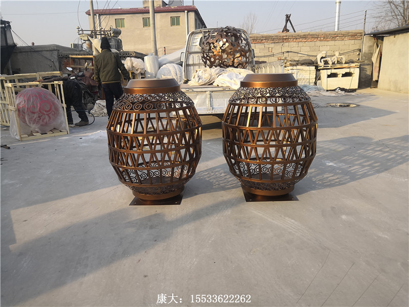 不銹鋼仿古凳雕塑