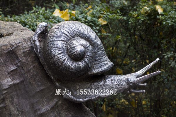 蜗牛雕塑