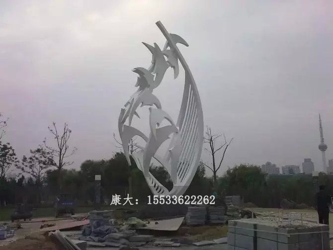不锈钢大雁雕塑