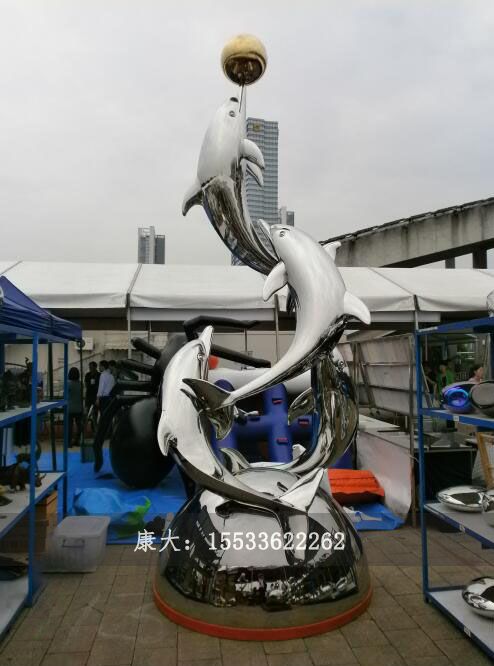 不锈钢海豚雕塑