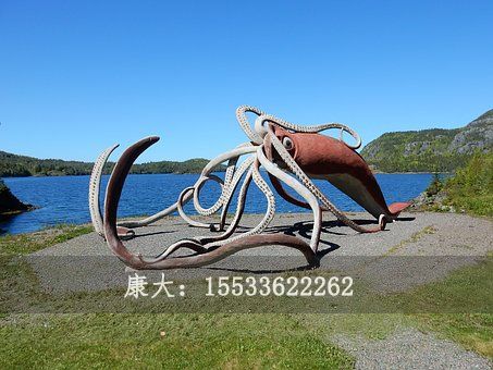 八爪鱼雕塑