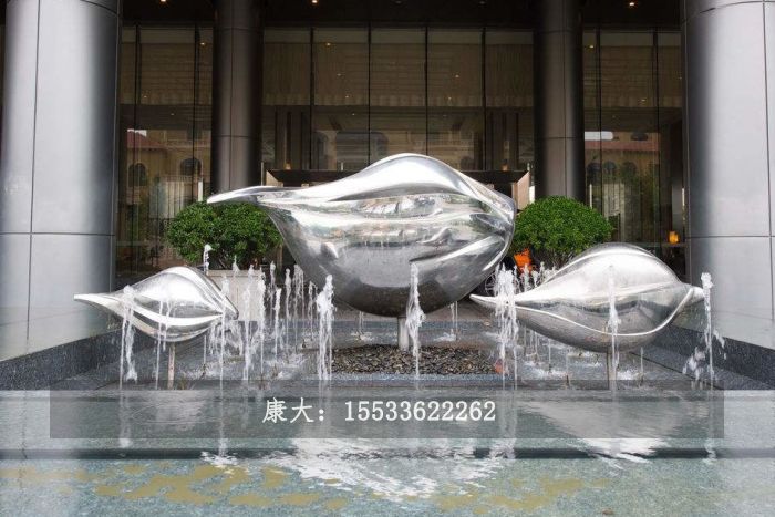 海螺雕塑