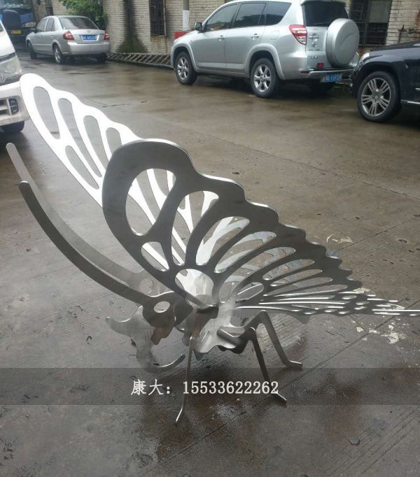 蝴蝶雕塑