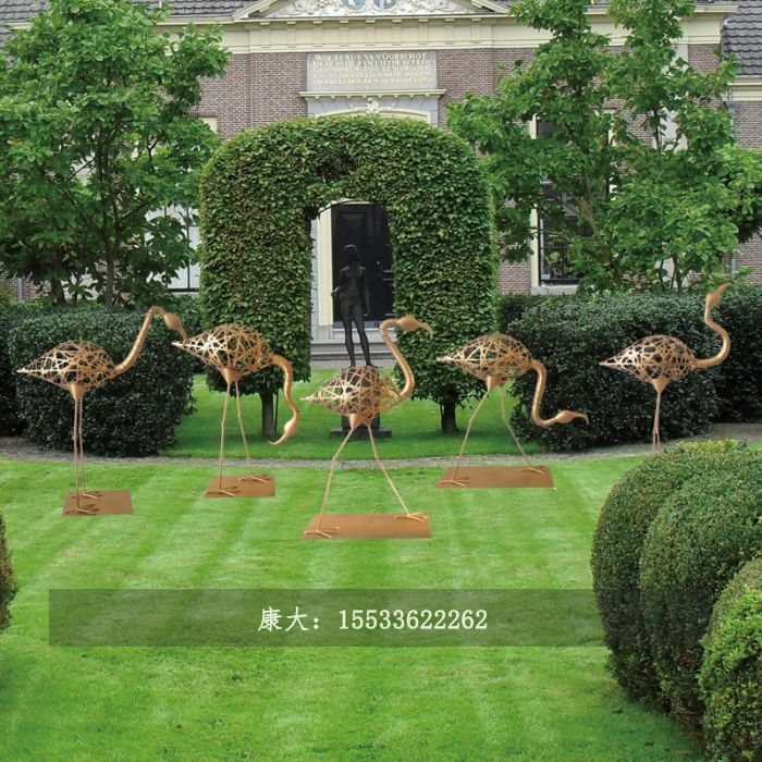 火烈鸟雕塑