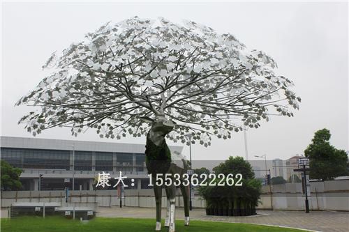 不锈钢鹿雕塑