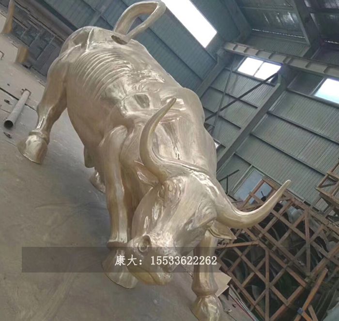 不锈钢牛雕塑