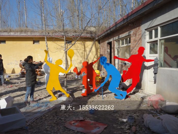 运动人物剪影雕塑