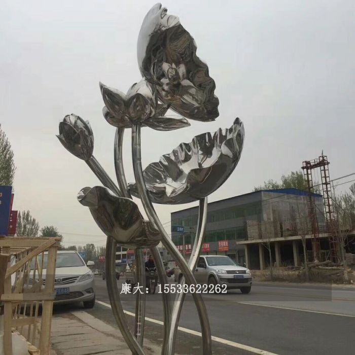 荷花雕塑