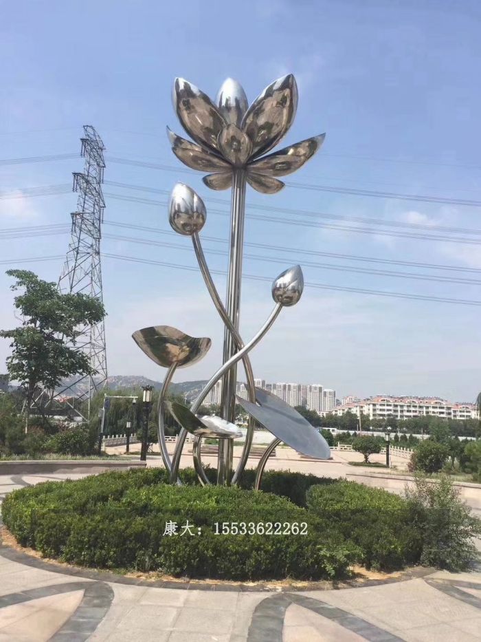 荷花雕塑