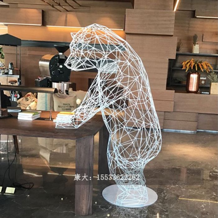 不銹鋼鏤空熊雕塑擺件