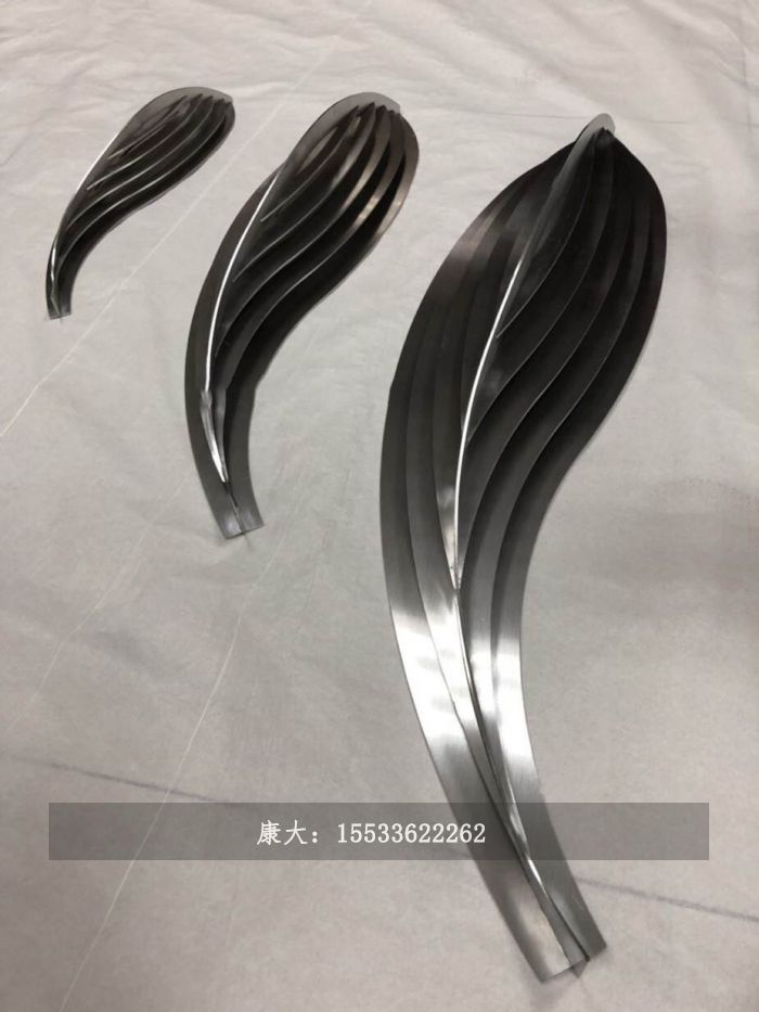不锈钢户外鱼雕塑