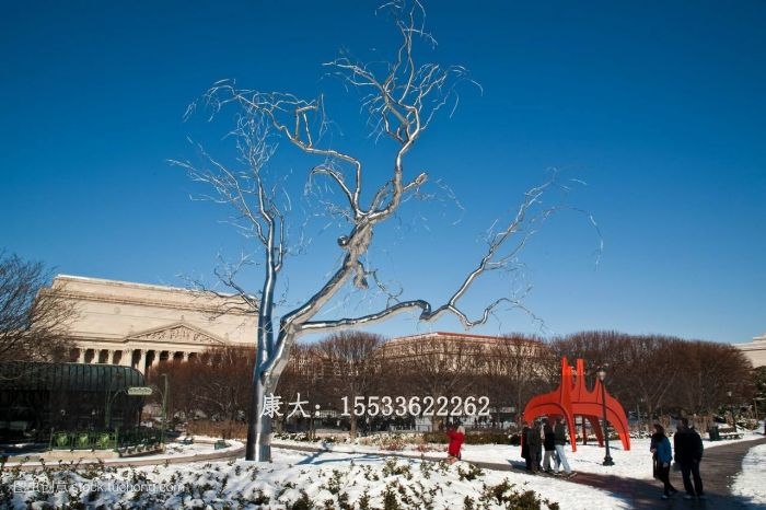 不銹鋼公園樹雕塑