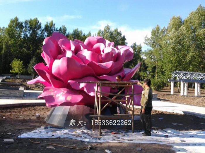 不锈钢花卉户外广场雕塑