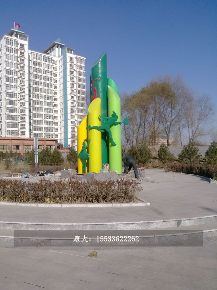 不銹鋼樹彩繪樹雕塑