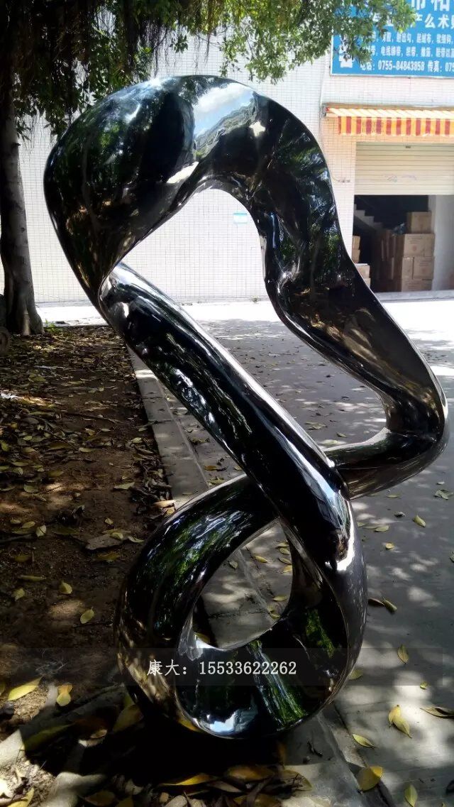 抽象雕塑