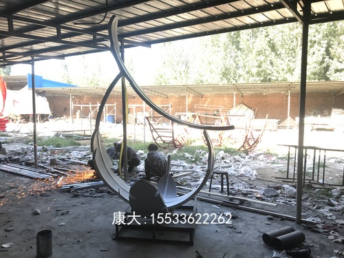 不銹鋼羽毛雕塑定制戶外售樓處羽翼金屬鏡面抽象園林景觀擺件