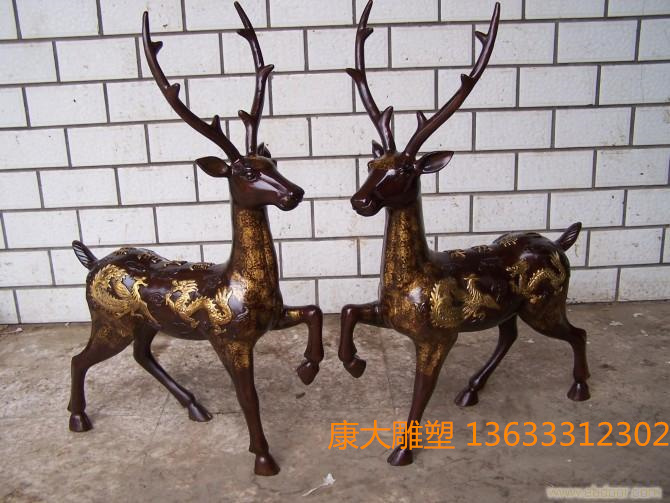 廣場鑄銅鹿雕塑擺件園林景觀鑄銅鹿雕塑擺件生產(chǎn)廠家