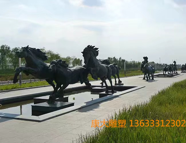 城市地標(biāo)性鑄銅馬雕塑創(chuàng)意城建鑄銅馬雕塑制作廠家