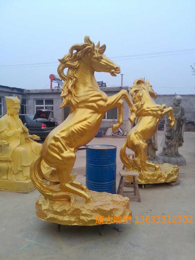 創(chuàng)意鑄銅馬雕塑擺件市政鑄銅馬雕塑擺件廠家