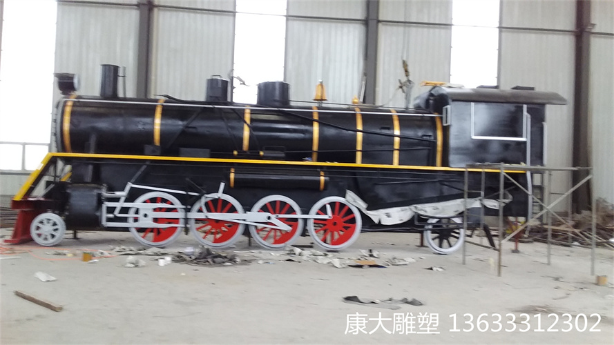 城市火車不銹鋼雕塑擺件市政不銹鋼火車雕塑擺件專業(yè)生產(chǎn)廠家