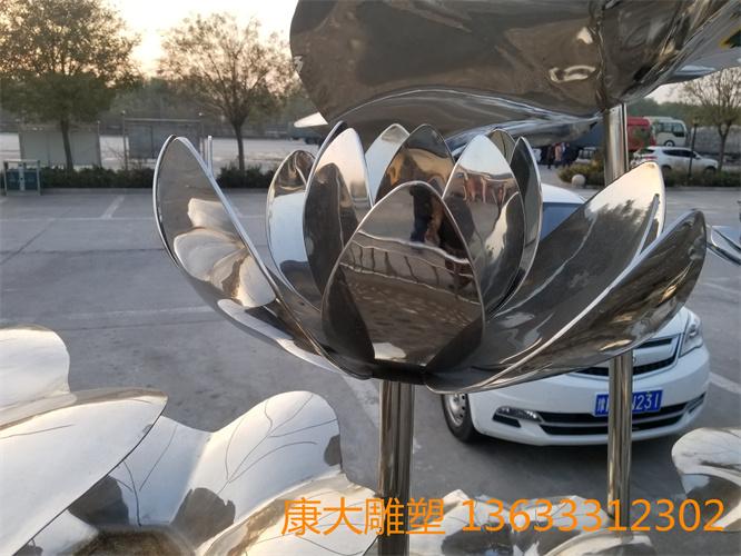 城市不銹鋼荷花雕塑市政荷花不銹鋼雕塑