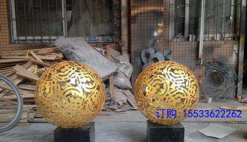 不锈钢镂空球雕塑户外大金属发光花球圆球广场园林镂空球雕塑摆件