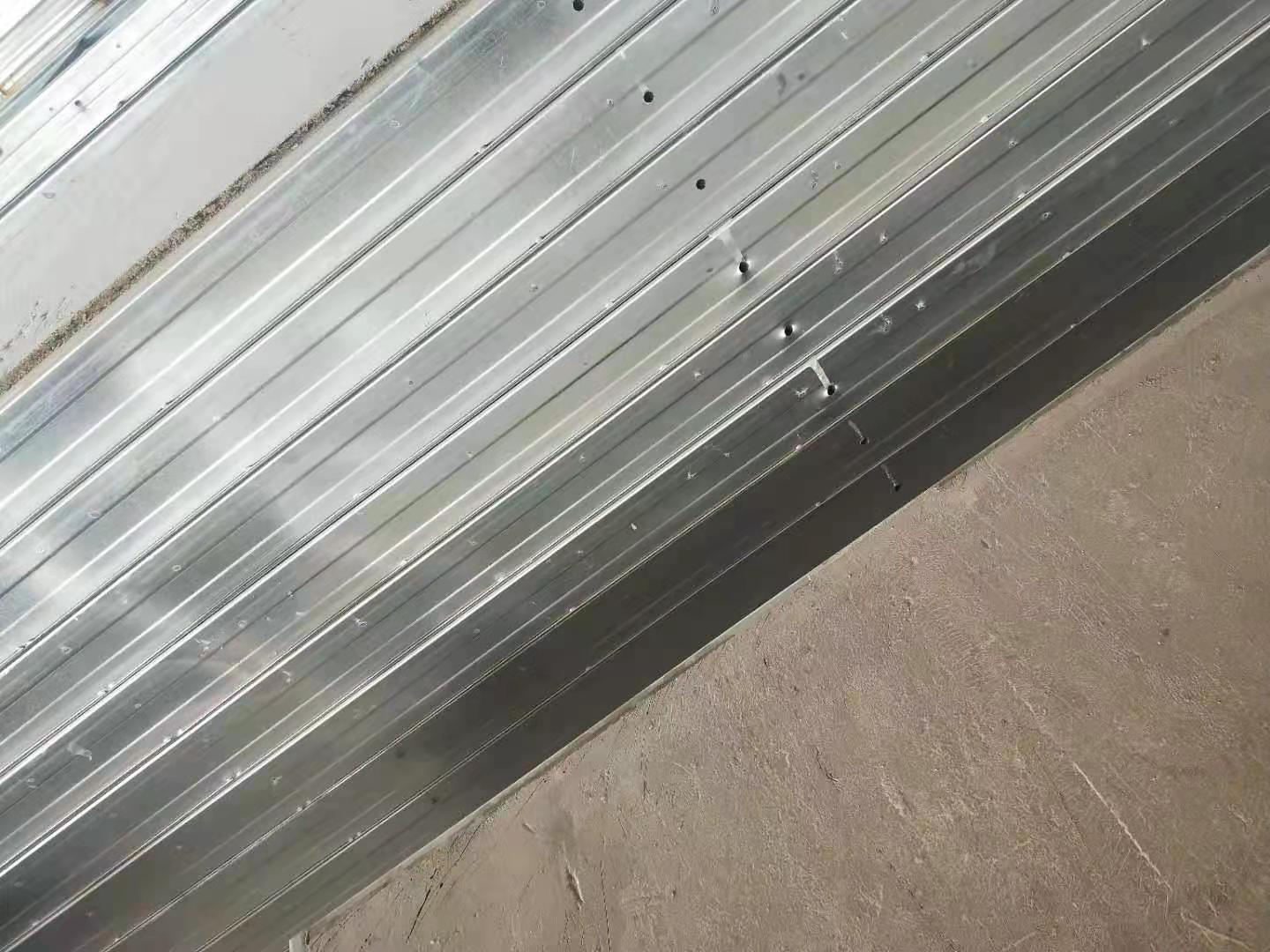钢骨架轻型网架板
