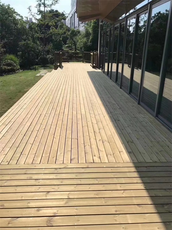 木棧道木平臺