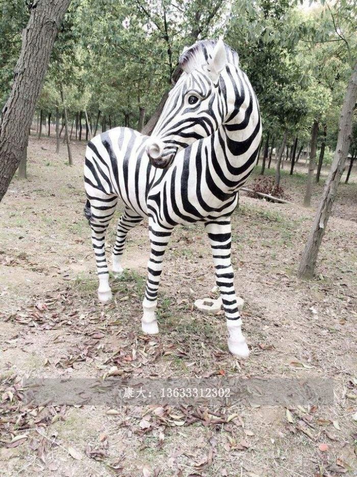 玻璃钢动物雕塑