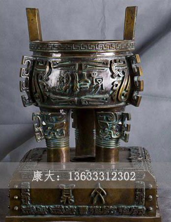 铜鼎