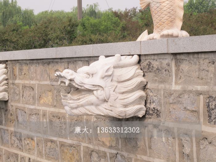 石雕龙