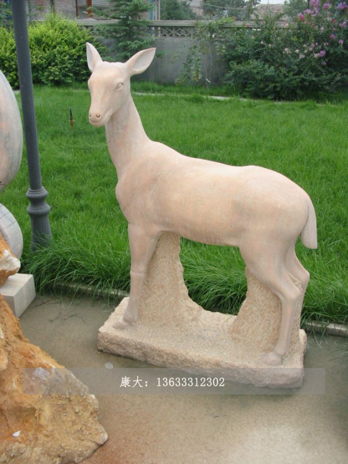 石雕鹿