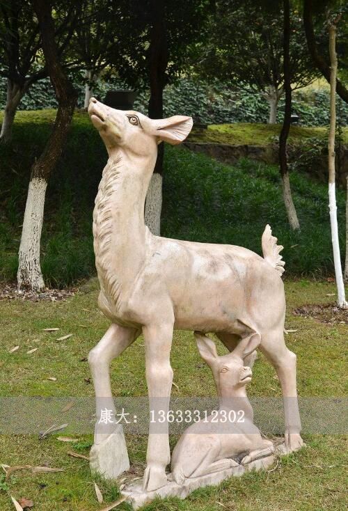石雕鹿