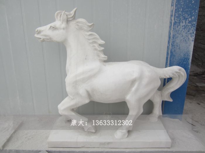 石雕马