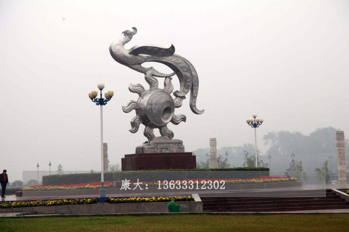 凤凰雕塑