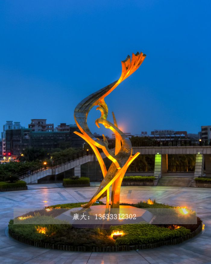 凤凰雕塑