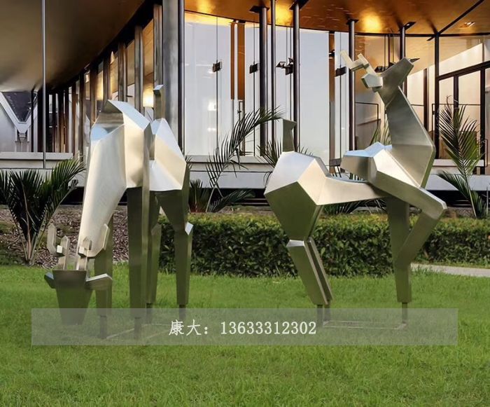 切面鹿雕塑