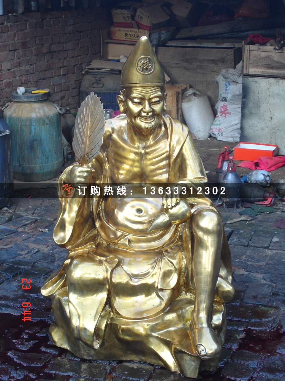 玻璃钢佛像雕塑彩绘贴金十八罗汉 玻璃钢佛像雕塑生产厂家