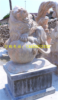 石雕狮子 大理石雕刻欧式石狮按需定制  石雕动物雕塑定制