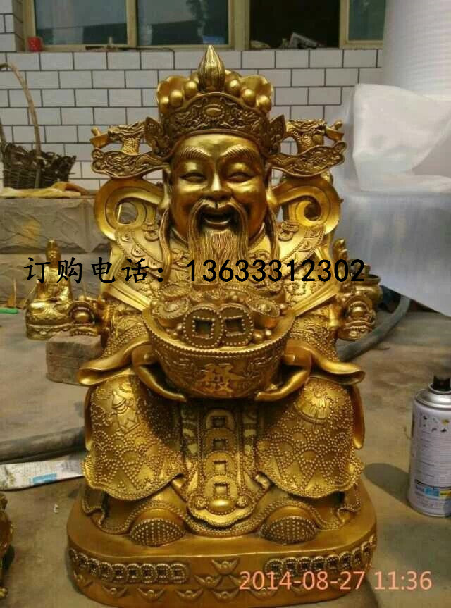 铸铜贴金财神爷雕塑批发 大型铸铜财神爷制作厂