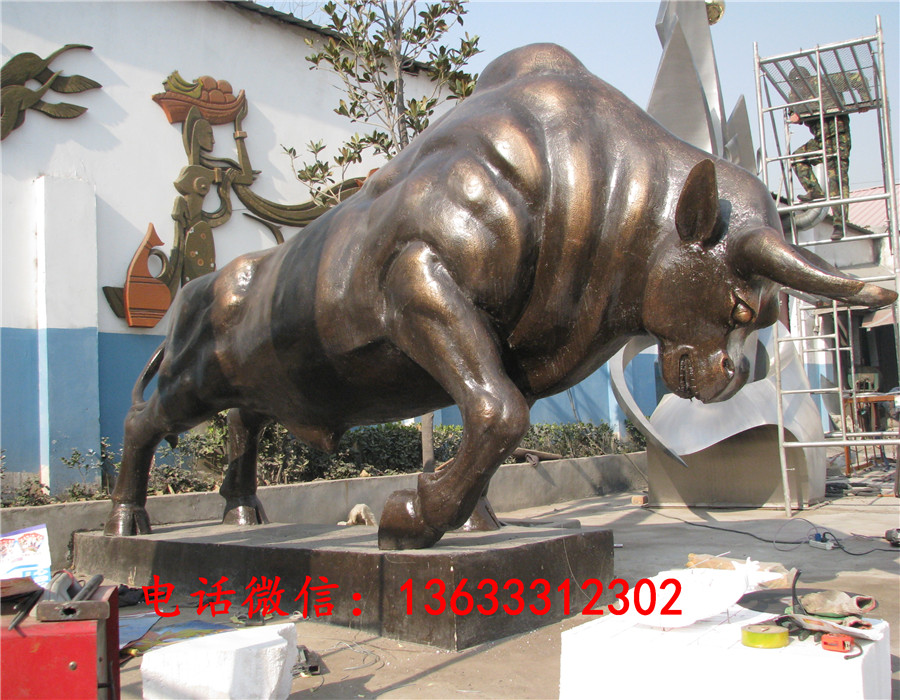 城市景观铸铜牛造型动物雕塑 铸铜动物雕塑厂家