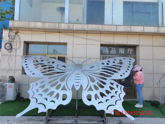 不锈钢蝴蝶雕塑落地户外庭院园林景观装饰昆虫简约现代创意摆件