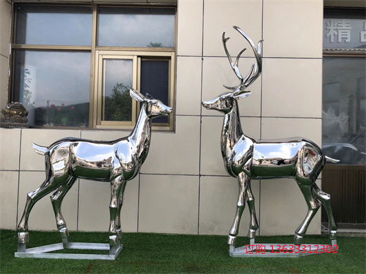 不锈钢几何切面鹿雕塑 金属拉丝 镜面铁艺抽象发光鹿景观装饰摆件
