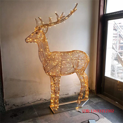 不锈钢鹿雕塑几何仿真鹿广场主题公园户外景观动物镂空发光雕塑