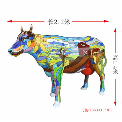 商场玻璃钢彩绘牛雕塑 玻璃钢动物牛雕塑 玻璃钢雕塑厂家