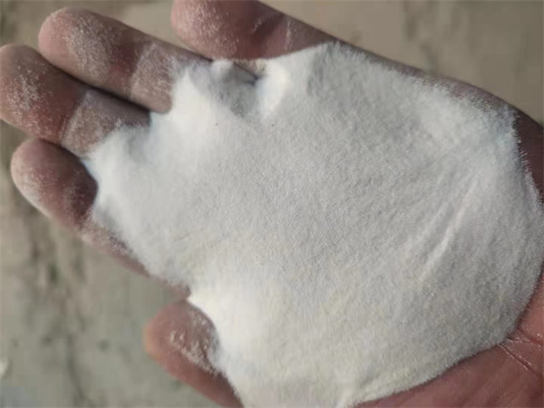 雪花白砂